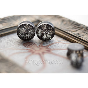 Black Cracked Glass Double Flared Plugs, Pair - 70 Knots